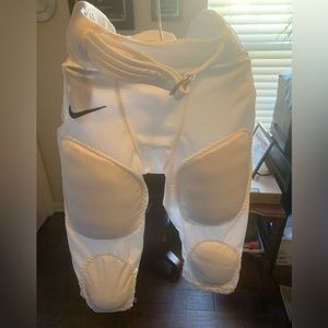 Nike Football Pants - Youth Medium